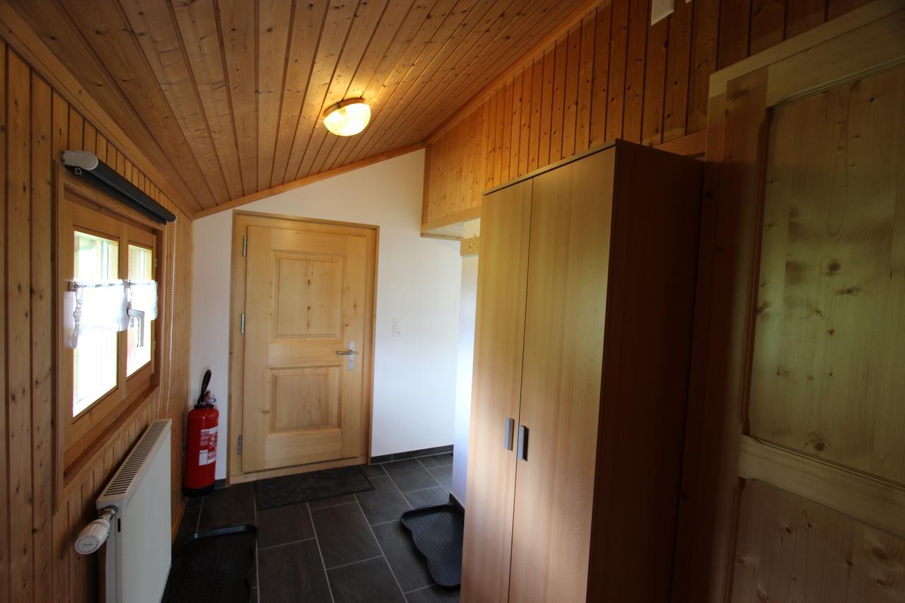 Les Mourriaux Apartamento Chateau-d'Oex Exterior foto