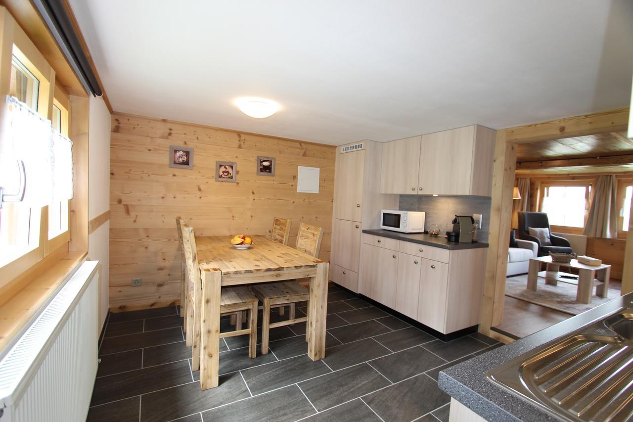 Les Mourriaux Apartamento Chateau-d'Oex Exterior foto